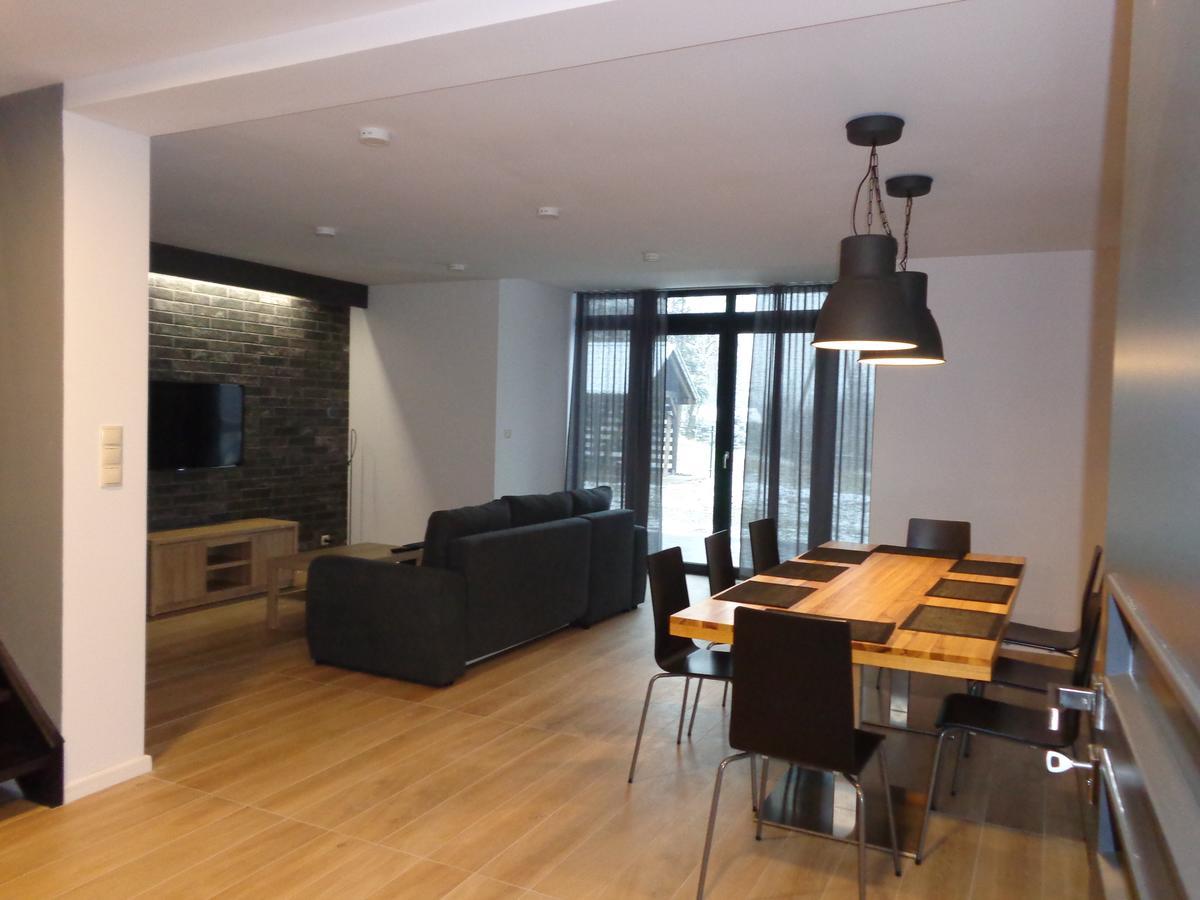 Kwiatowe Zacisze Villa Щирк Екстериор снимка