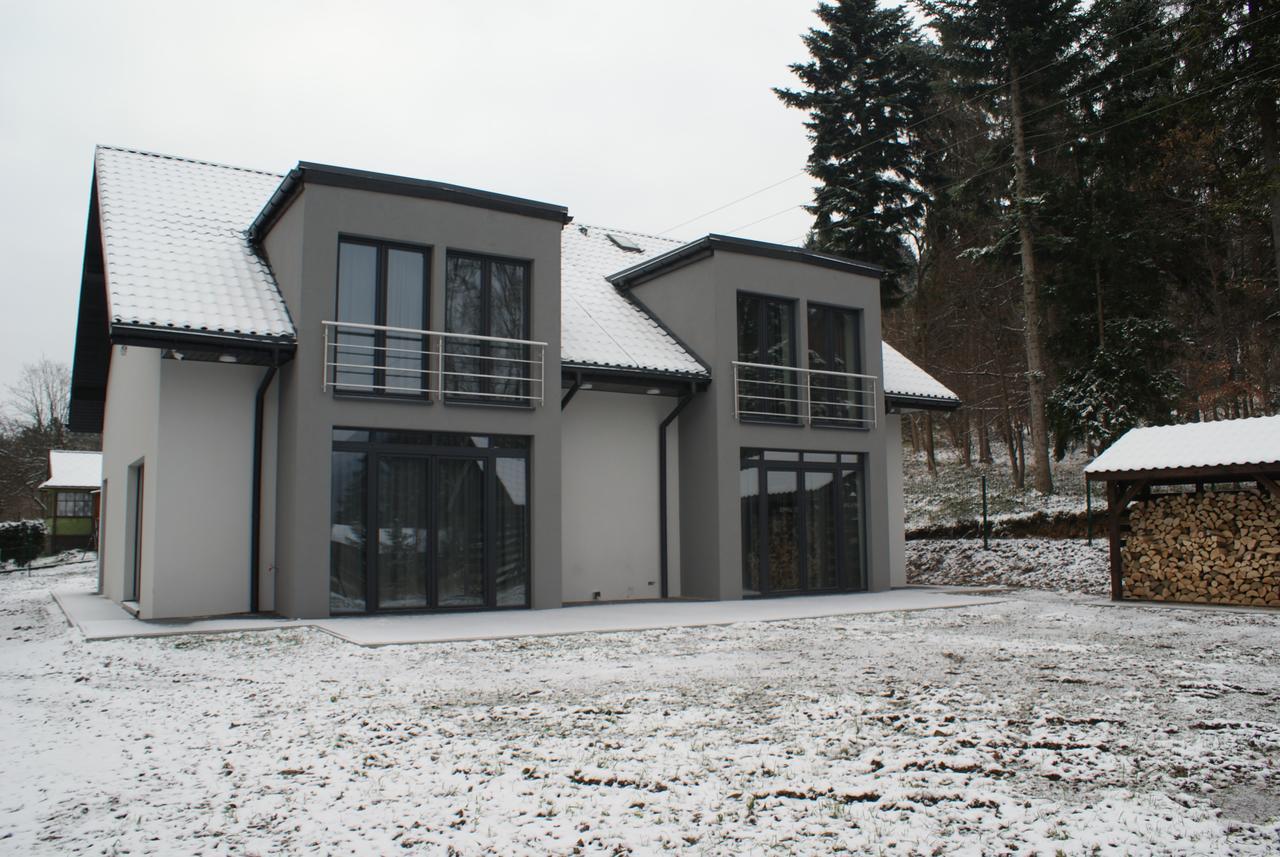 Kwiatowe Zacisze Villa Щирк Екстериор снимка