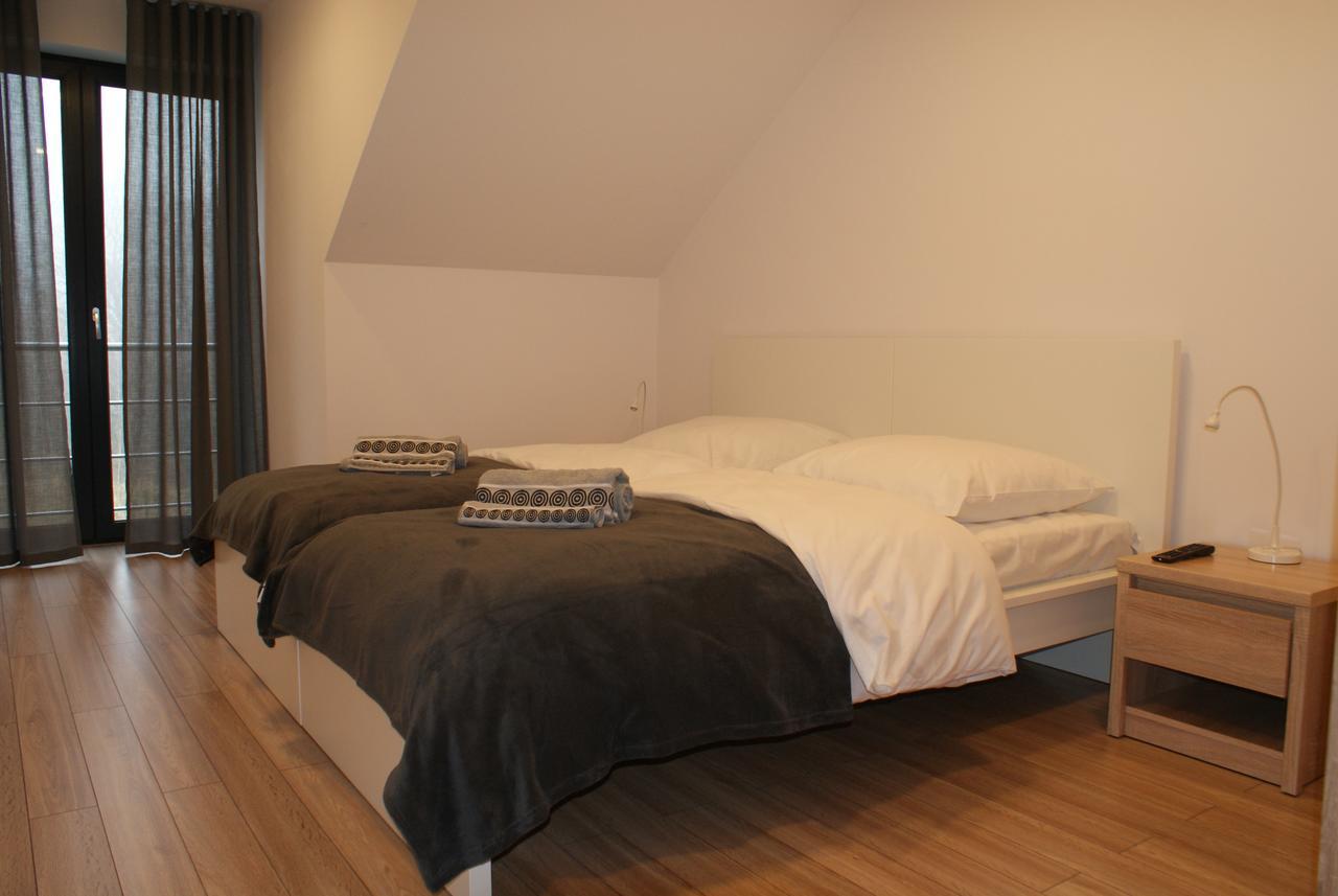 Kwiatowe Zacisze Villa Щирк Екстериор снимка