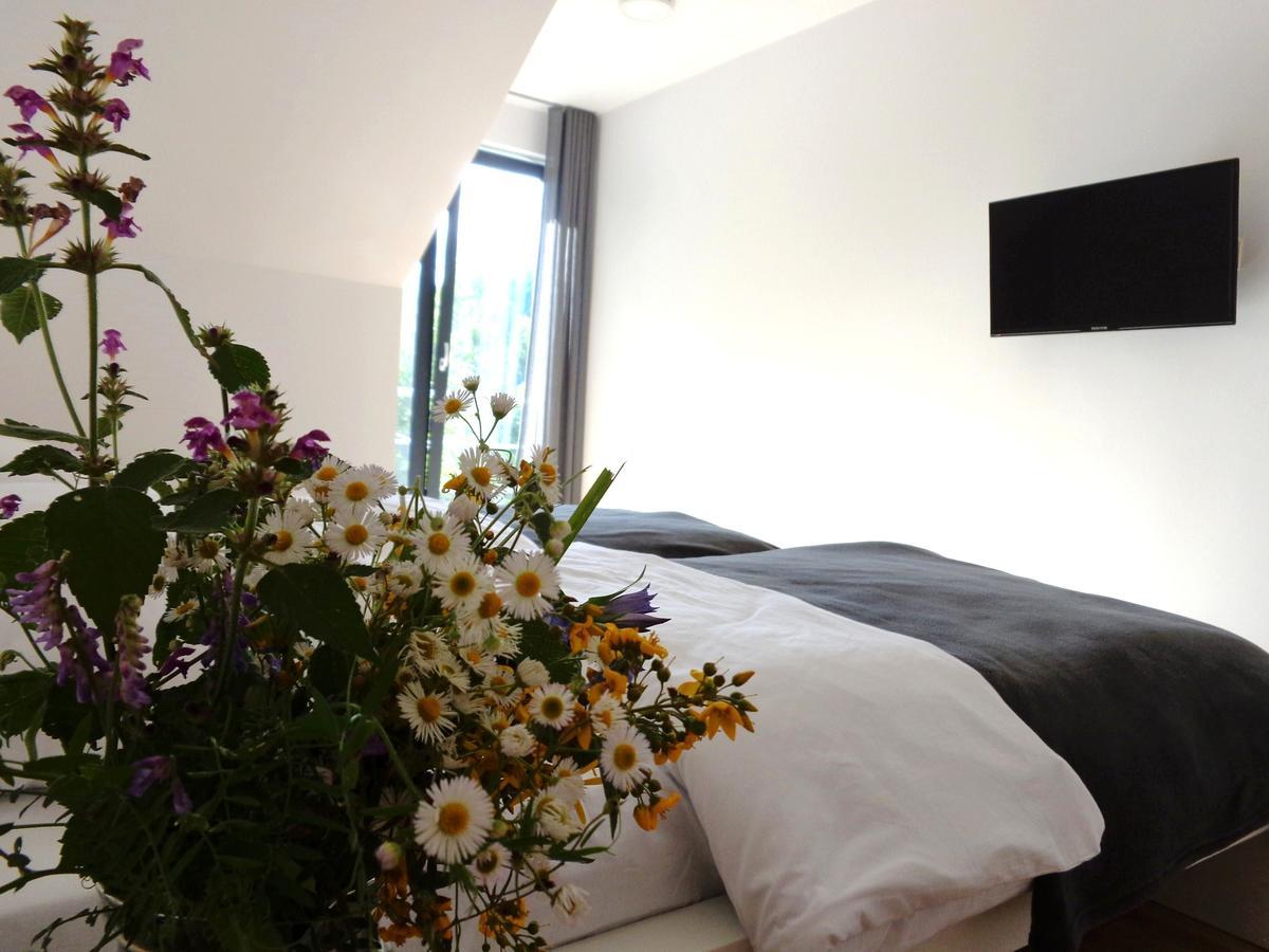 Kwiatowe Zacisze Villa Щирк Екстериор снимка